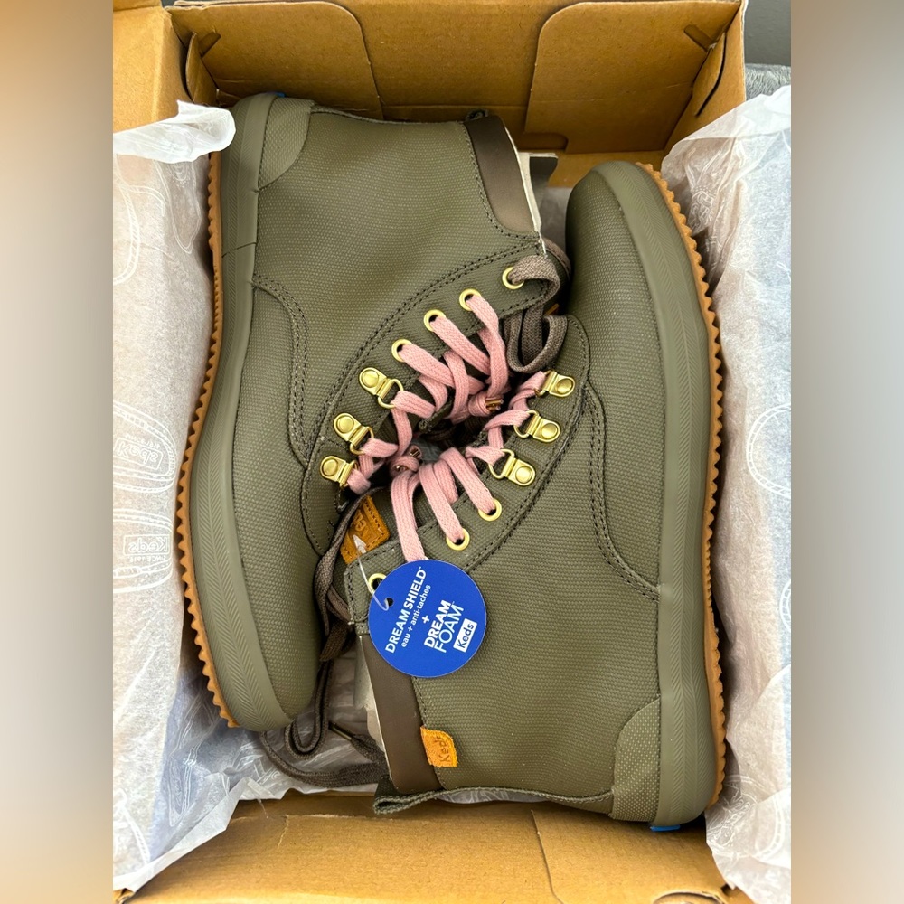New keds boots